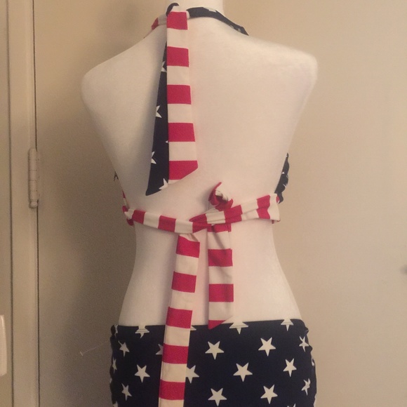 Two piece bathing suit - Picture 2 of 2